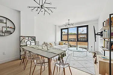 11 Hancock Place, #303