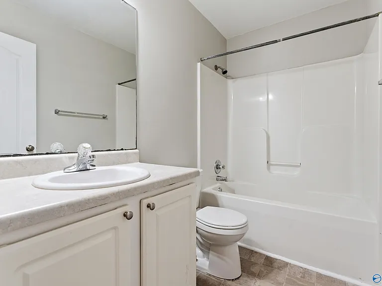 226 Shadow Ct SW — Photo 20