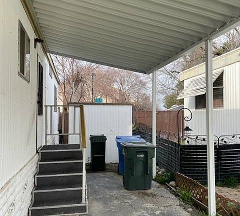 4th image of 6025 Dias Ave