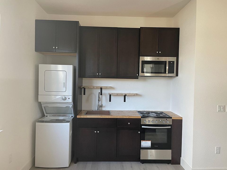 Full size kitchen with enough cabinets for a family