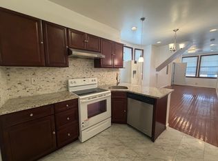 549 S 53rd St Floor 1, Philadelphia, PA 19143