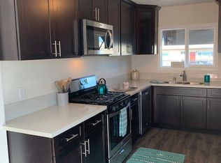 31 N Parkwood Ave #B, Pasadena, CA 91107