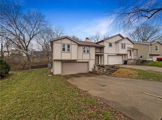 6820 N Fisk Ave, Kansas City, MO 64151