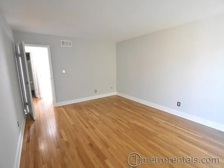 4868-4869 E Moreland Dr #4871 — Photo 24