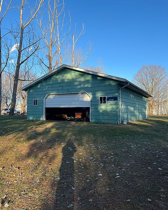 1st image of 50373 Grand St