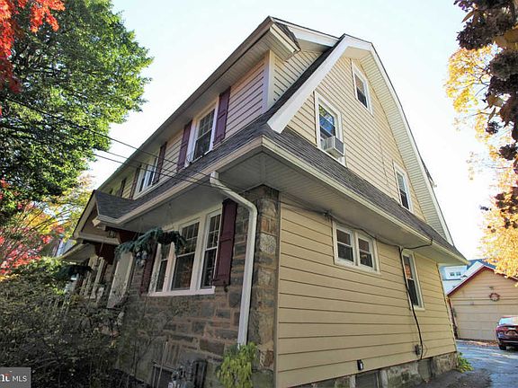 5th image of 836 Drexel Ave
