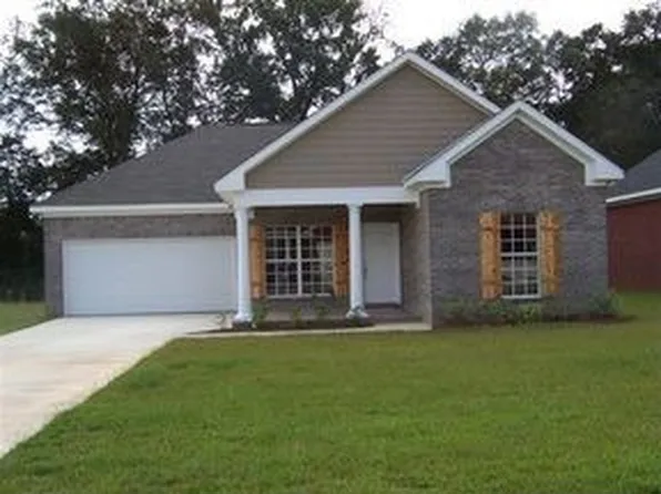 103 Talquin Ct, Dothan, AL 36301