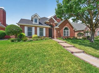 10307 Perkins Dr, Irving, TX 75063