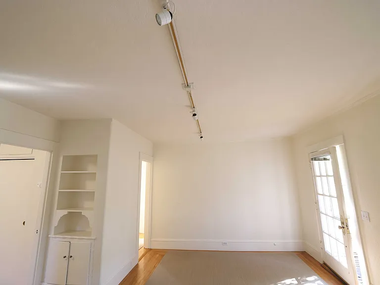 23 Sycamore Ave — Photo 14
