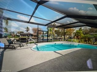 6128 Cocos DR, FORT MYERS, FL 33908