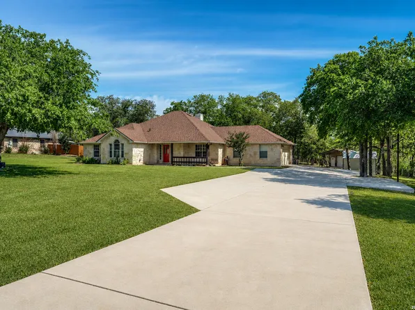 217 Hunters Dawn, La Vernia, TX 78121