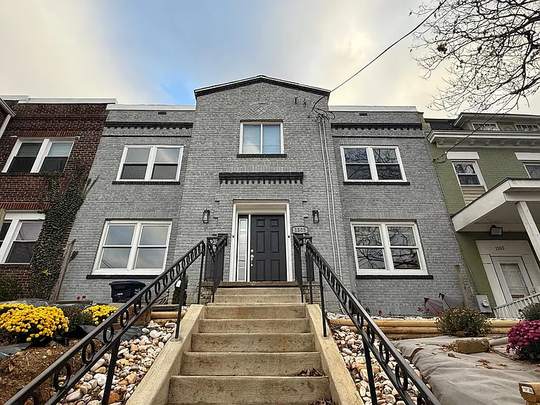 1505 W St SE #2 — Photo 20
