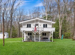 503 Hilltop Rd, Lancaster, MA 01523