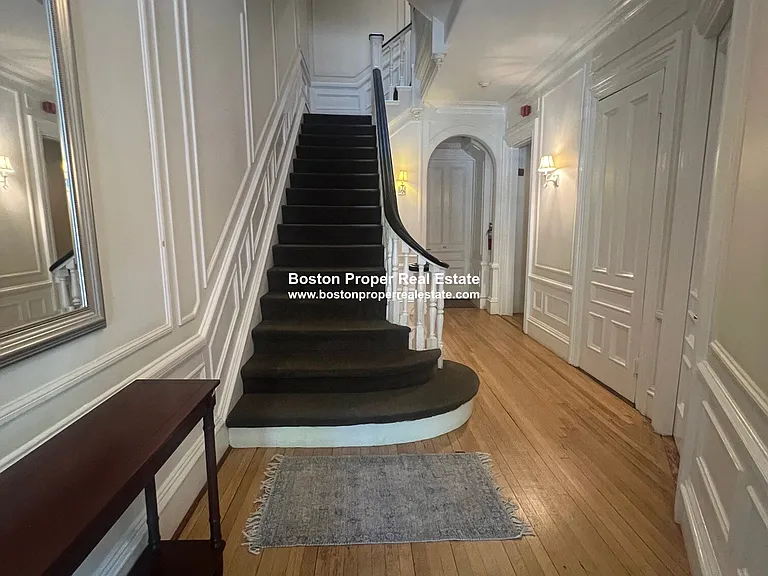 323 Beacon St #6 — Photo 13