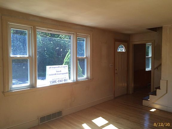 5th image of 103 East St