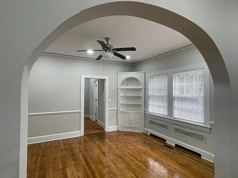 406 S Harding St #A — Photo 9