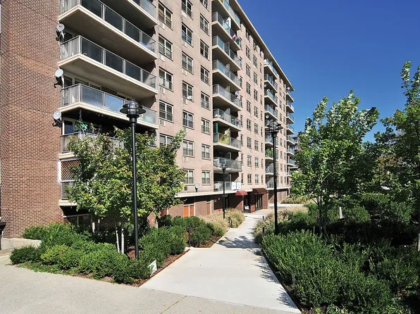 400 Cozine Ave APT 5F, Brooklyn, NY 11207