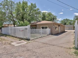 7307 Isleta Blvd SW, Albuquerque, NM 87105