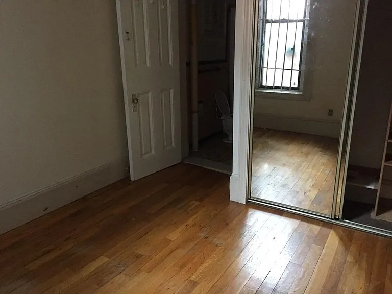 271 Dartmouth St #1A — Photo 6