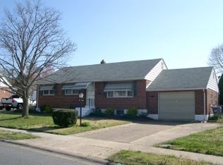 81 Commonwealth Blvd, New Castle, DE 19720