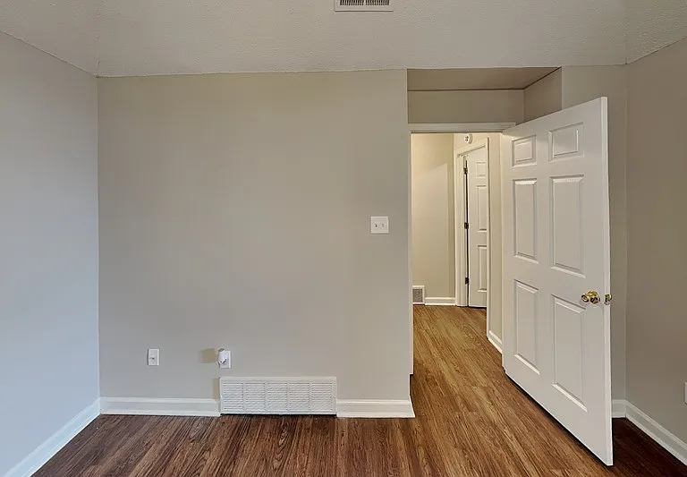 1071 Red Fern Cir E — Photo 9