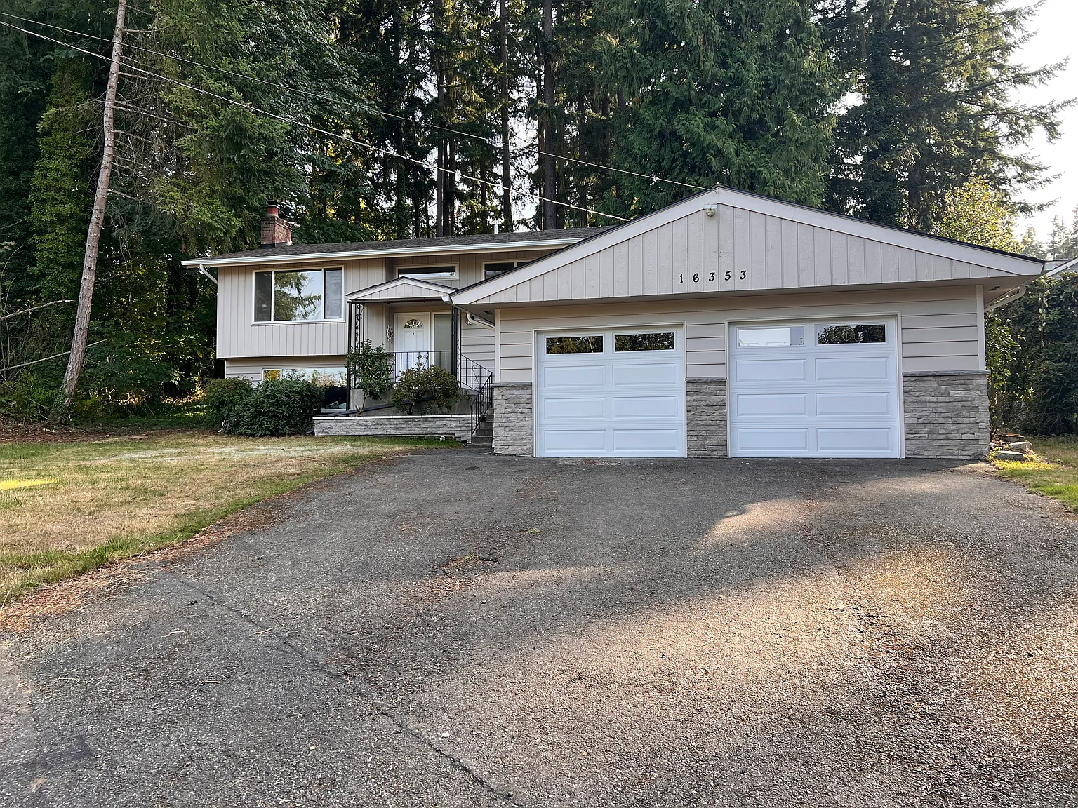 16353 SE 40th St — Photo 1