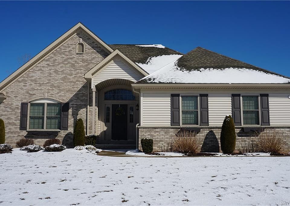 1st image of 9 Collins Ct