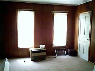 5th image of 248 N Buena Vista St