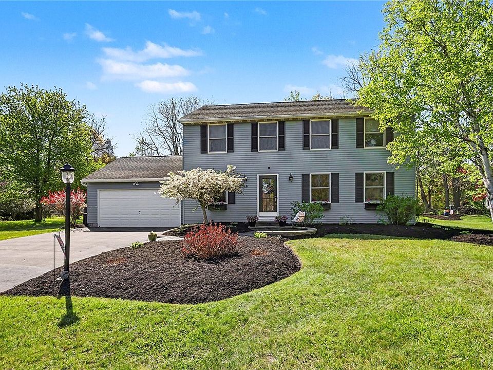 1st image of 29 Camborne Cir
