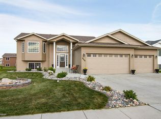 4224 16th St S, Moorhead, MN