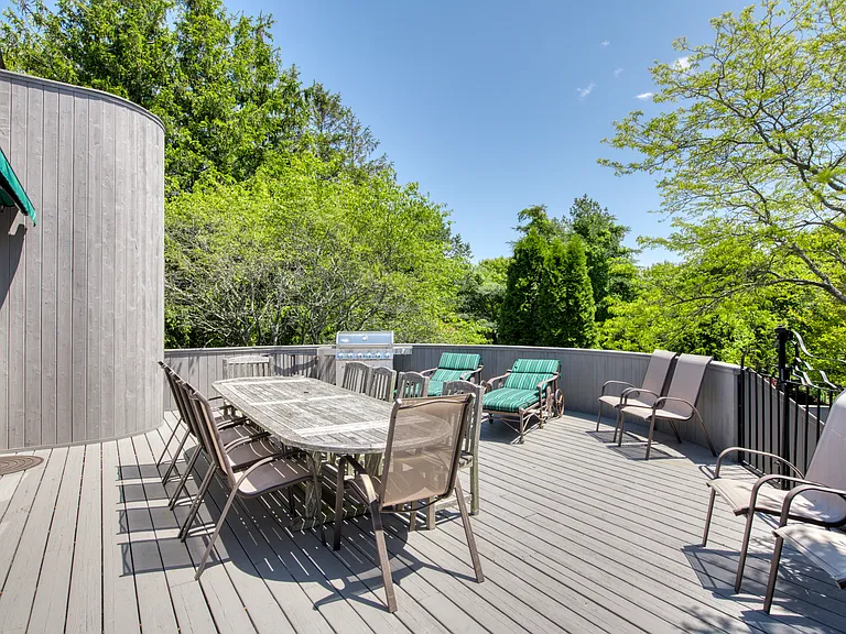 20 N Farragut Rd — Photo 13