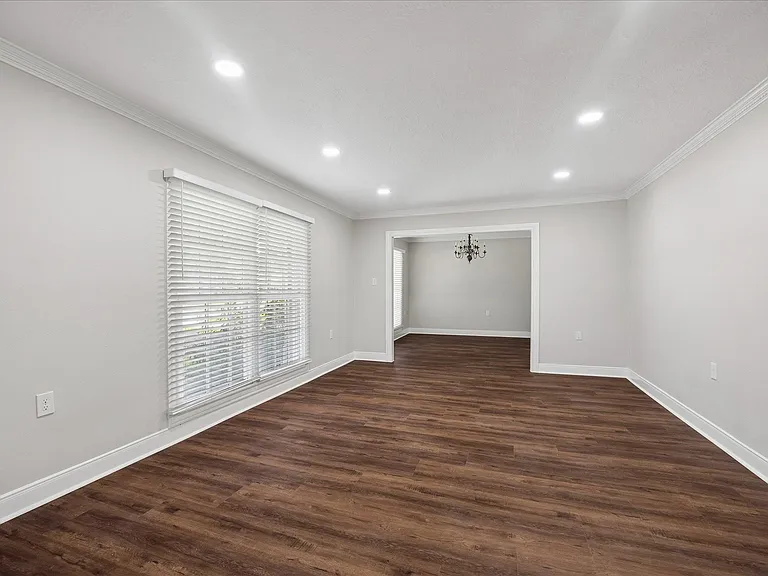 3806 Murworth Dr — Photo 9