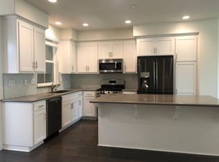 5661 Coffeeberry Rd, Newark, CA 94560