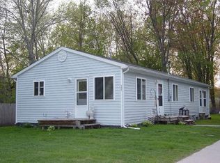 9444 Nellys Ct, Algonac, MI 48001