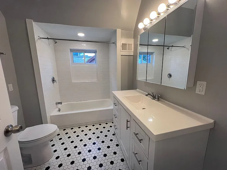 347 S. Fairmount Street — Photo 8