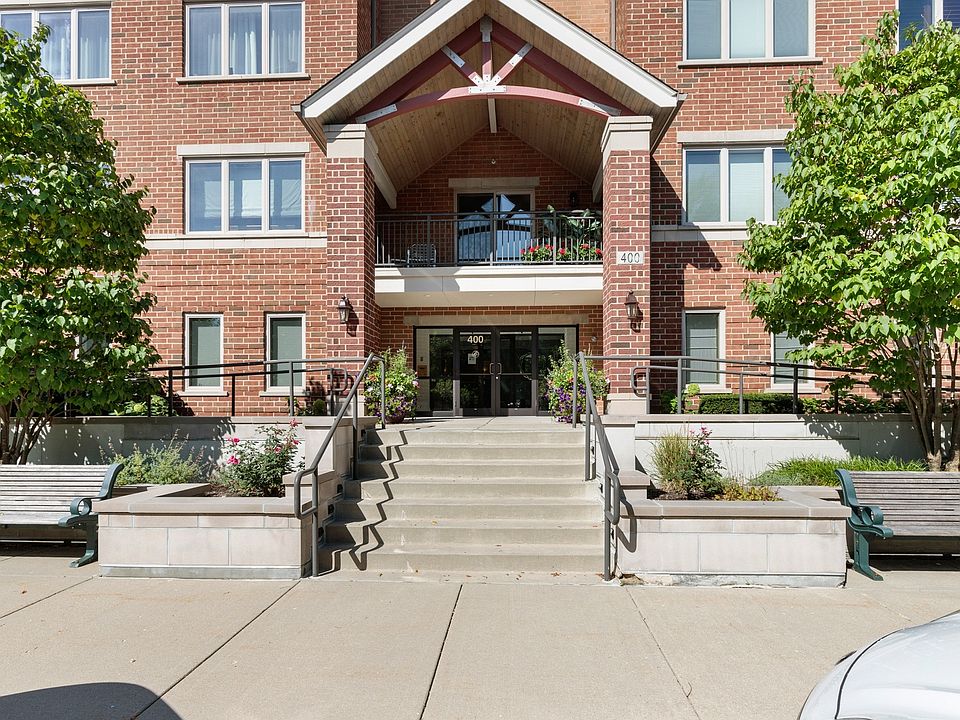 1st image of 400 Village Grn Unit 103