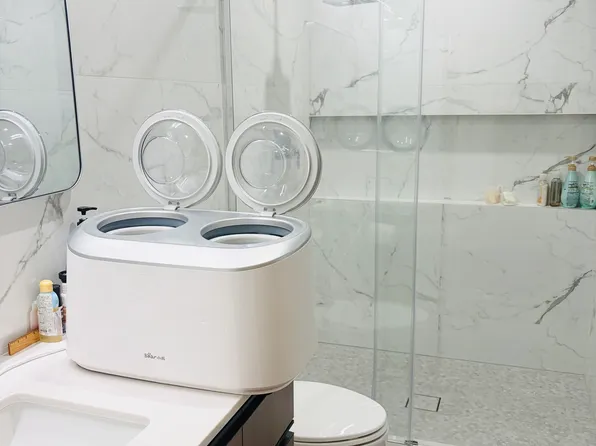 211 70th Street image 19 of 21