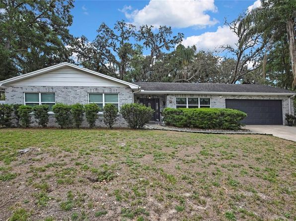 215 Deer Park Ave, Temple Terrace, FL 33617