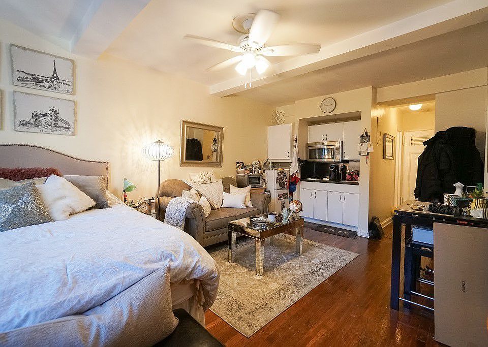 1st image of 312 E 42nd St #1405