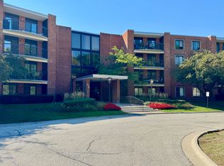 1415 E Central Rd UNIT 301A, Arlington Heights, IL 60005