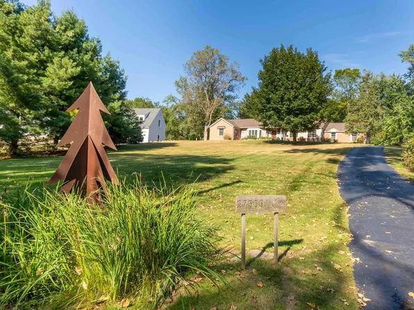 27500 Old Colony St, Farmington Hills, MI 48334