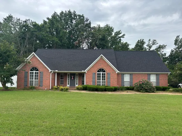 902 Chloe Dr, New Albany, MS 38652