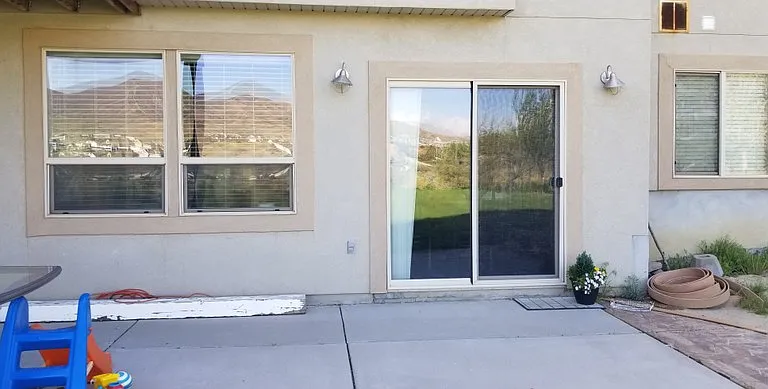 10511 N Canterbury Dr — Photo 20
