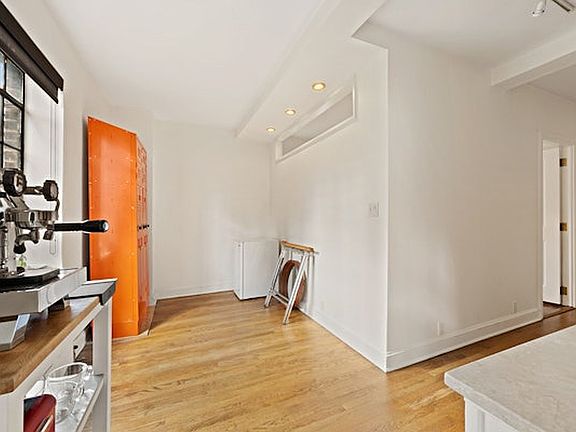 5th image of 45 Tudor City Pl #1117/1118