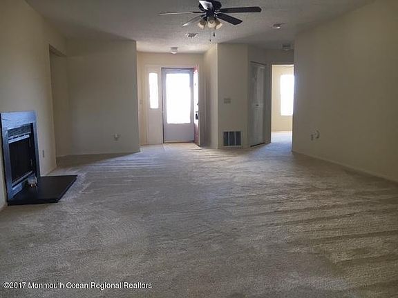 3rd image of 1520 Waters Edge Dr #20DA