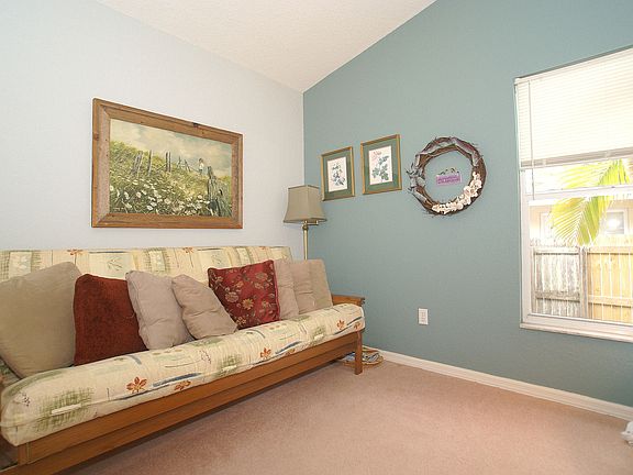 3rd image of 590 6th St S