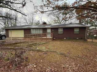 1106 Meadowcrest Dr, Mountain Home, AR 72653