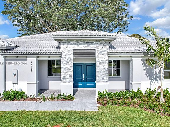 4th image of 27232 SW 159th Path