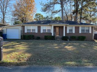 204 Hollingsworth Ave, Rainbow City, AL 35906