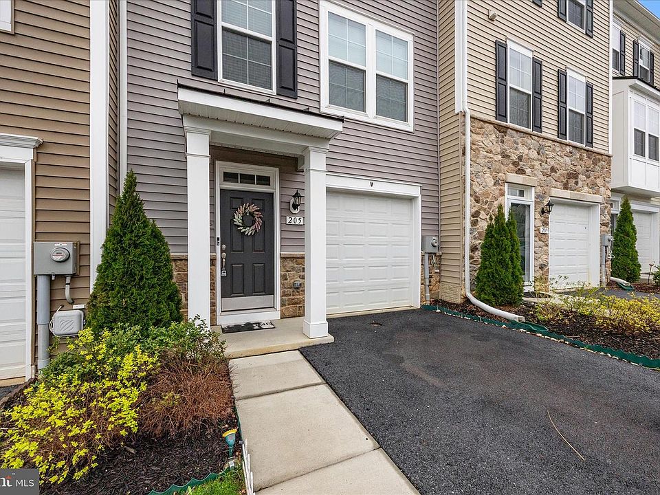 1st image of 205 Union Ridge Dr
